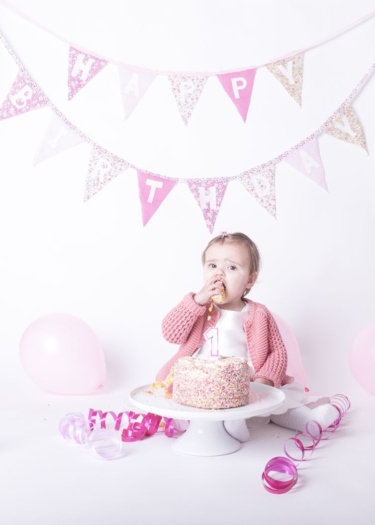 James Turner Photography - Cake Smash & Splash Photography